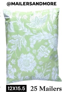 25 12x15.5 Floral Green and White Mailers